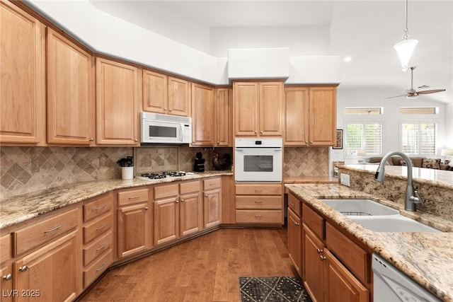 2052 Sinfonia Ave, Henderson, NV 89052 - photo 13