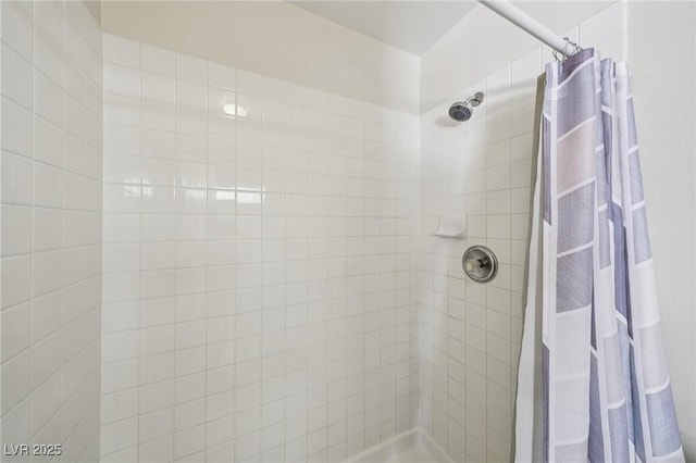 9362 Baltinglass St, Las Vegas, NV 89123 - bathroom with a tile shower