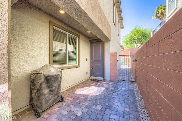 1289 Valencia Cliffs Ave, Henderson, NV 89012 - view of patio featuring a gate
