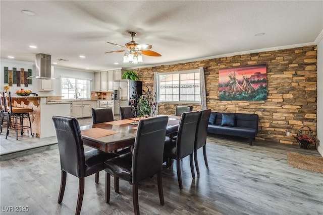 5403 Tamarus St, Las Vegas, NV 89119 - dining area featuring crown molding, a ceiling fan, wood finished floors, a textured ceiling, and recessed lighting