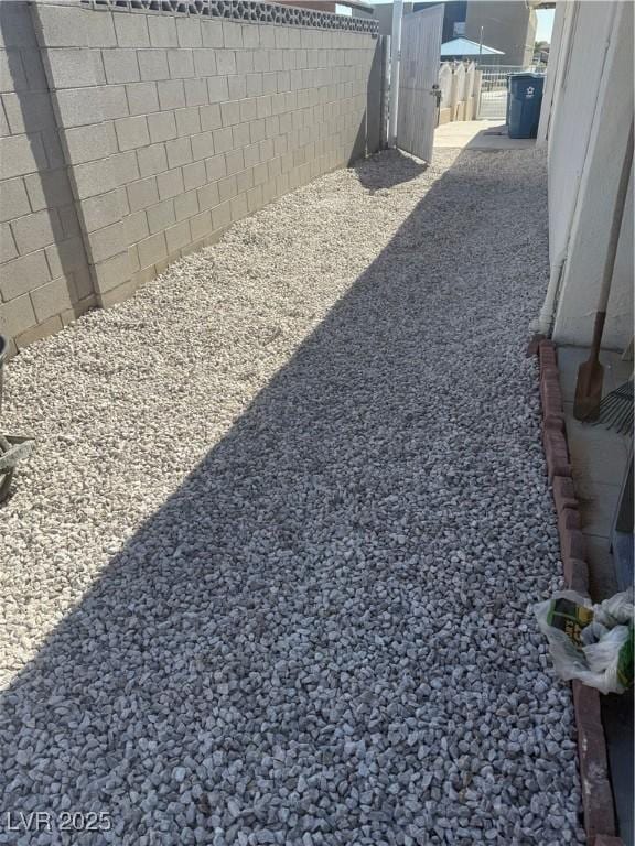 5403 Tamarus St, Las Vegas, NV 89119 - view of yard