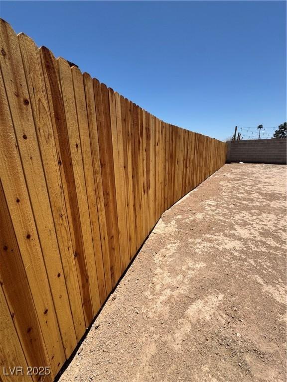 4142 N Walnut Rd, Las Vegas, NV 89115 - photo 40
