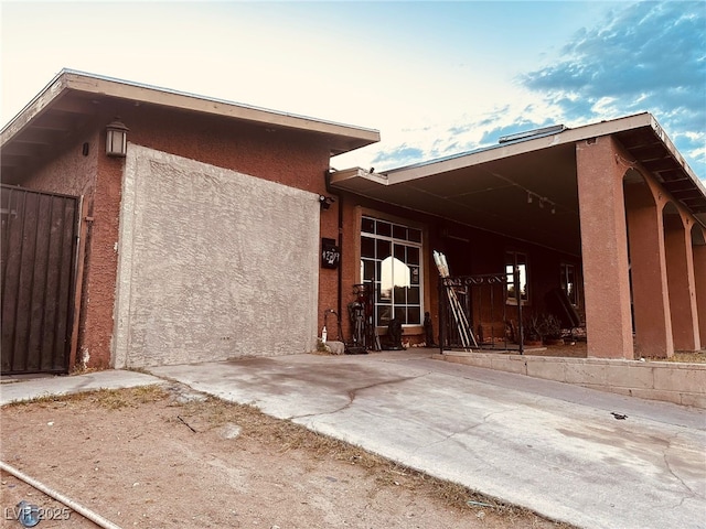 2709 Carroll St, North Las Vegas, NV 89030 - view of side of property with stucco siding