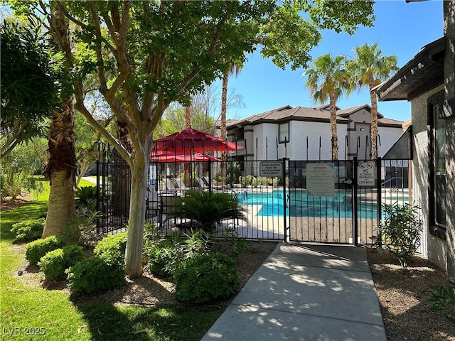 45 Maleena Mesa St Unit 211, Henderson, NV 89074 - view of community pool