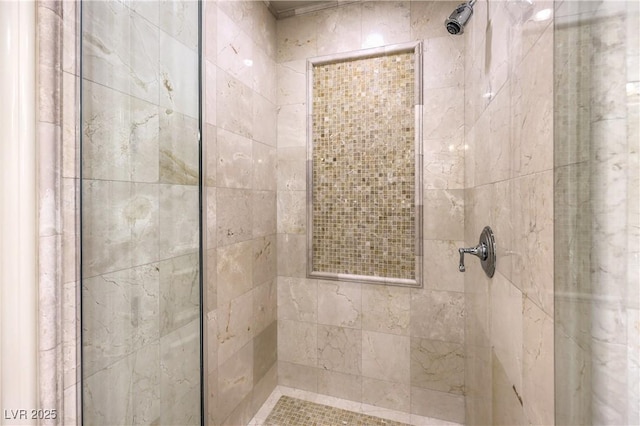 30 Augusta Canyon Way, Las Vegas, NV 89141 - bathroom featuring a tile shower