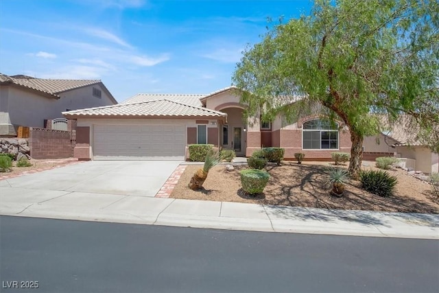 726 Tossa De Mar Ave, Henderson, NV 89002 - photo 1
