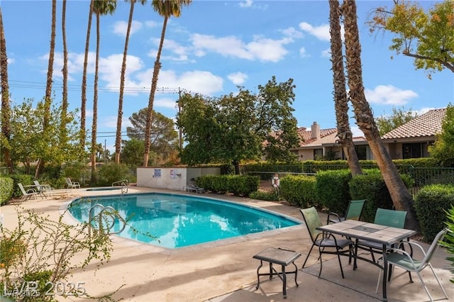 2486 Sabado St, Las Vegas, NV 89121 - community pool with a patio area