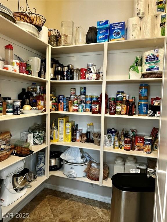 2257 Turner Falls St, Henderson, NV 89044 - view of pantry