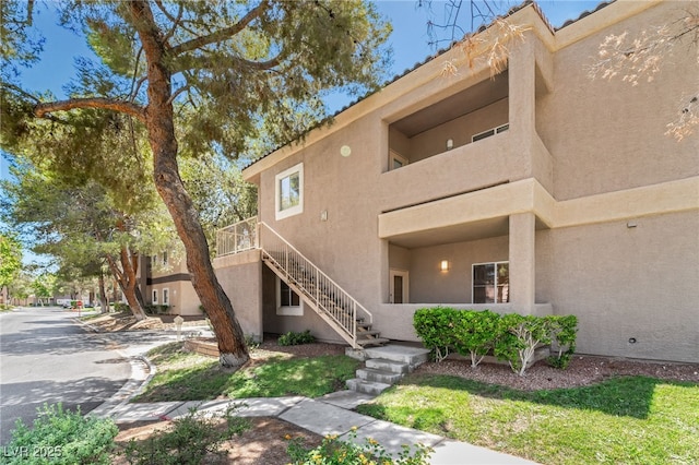 5250 S Rainbow Blvd Unit 1167, Las Vegas, NV 89118 - view of building exterior featuring stairs