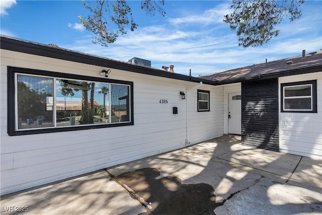 4186 Toronto Cir, Las Vegas, NV 89121 - back of house with a patio area
