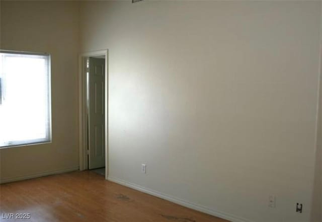 9524 Kelly Creek Ave, Las Vegas, NV 89129 - photo 29