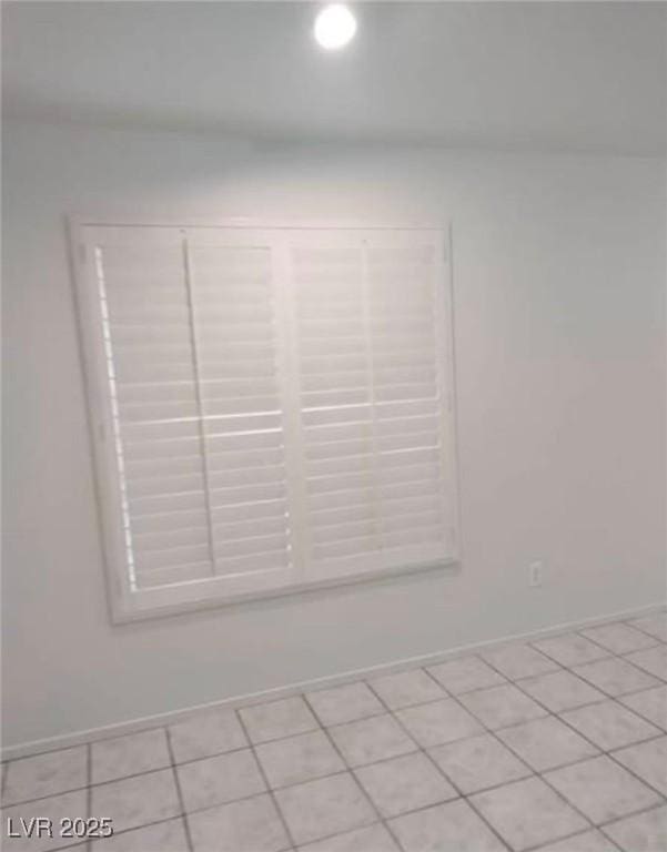 9524 Kelly Creek Ave, Las Vegas, NV 89129 - photo 14