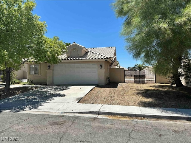 1133 Mount Olympias Ct, Las Vegas, NV 89110 - photo 4