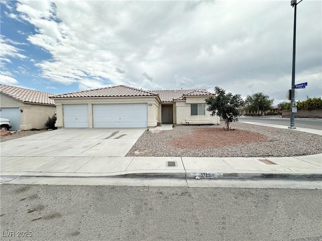 3723 Vidalia Ave, North Las Vegas, NV 89031 - photo 2