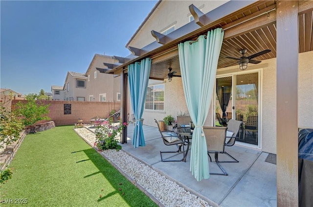 6322 Highledge St, North Las Vegas, NV 89081 - view of patio featuring a ceiling fan