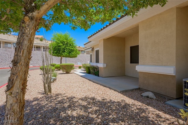 3251 Pheasant Hills Way, Laughlin, NV 89029 - fenced backyard featuring a patio area