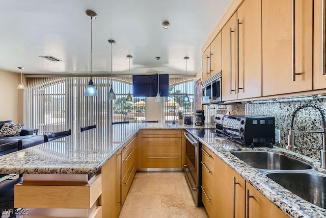 3111 Bel Air Dr Unit 201, Las Vegas, NV 89109 - photo 14