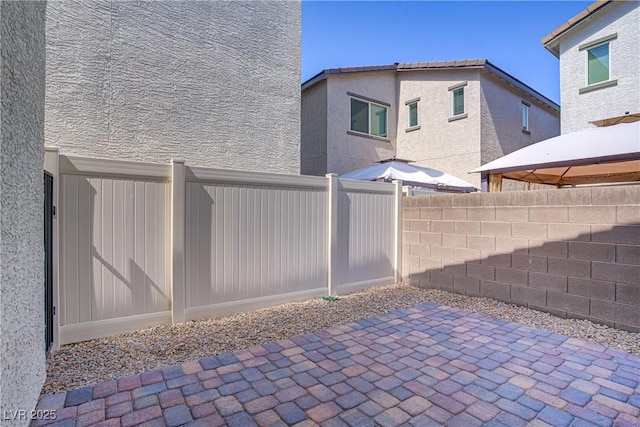 6831 Crimson Shadow St, North Las Vegas, NV 89086 - view of patio / terrace