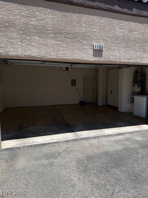5250 S Rainbow Blvd Unit 1155, Las Vegas, NV 89118 - garage featuring driveway
