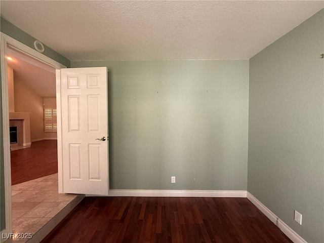 7024 Bright Springs Ct, Las Vegas, NV 89113 - photo 18