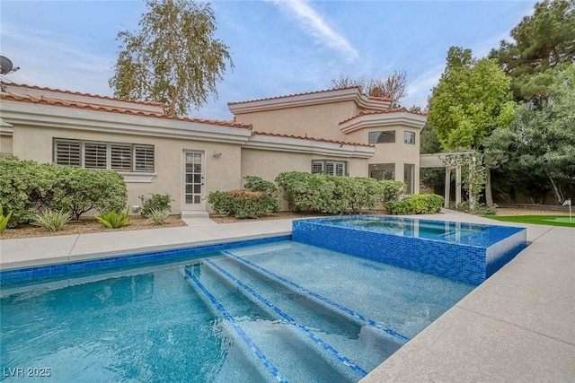 81 Quail Run Rd, Henderson, NV 89014 - view of swimming pool featuring a pool with connected hot tub