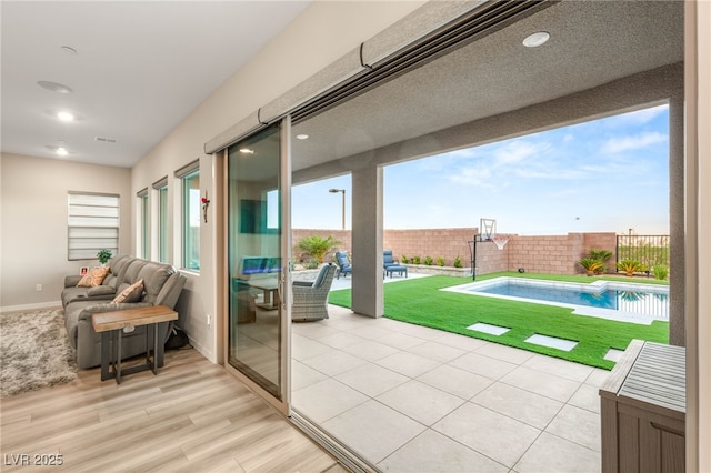 186 Vista Balla Ave, Las Vegas, NV 89138 - view of sunroom