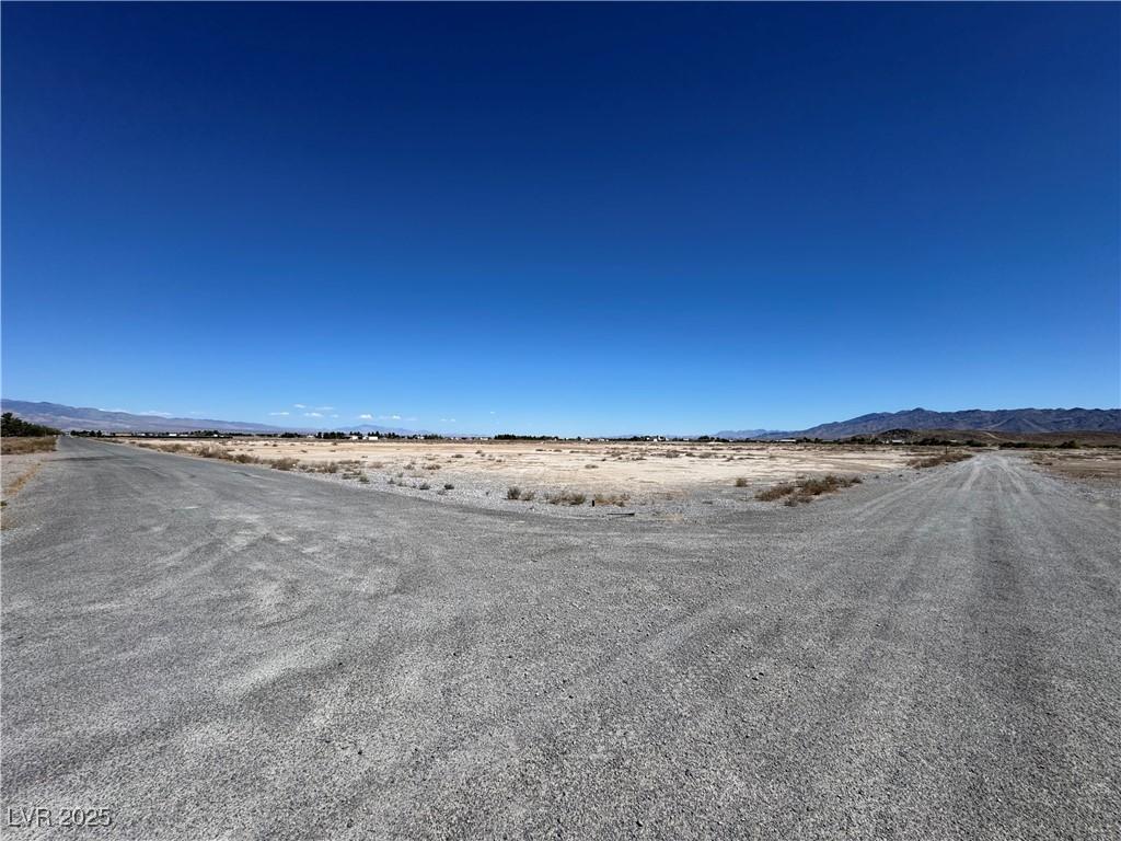 4481 Forest Rd, Pahrump, NV 89048