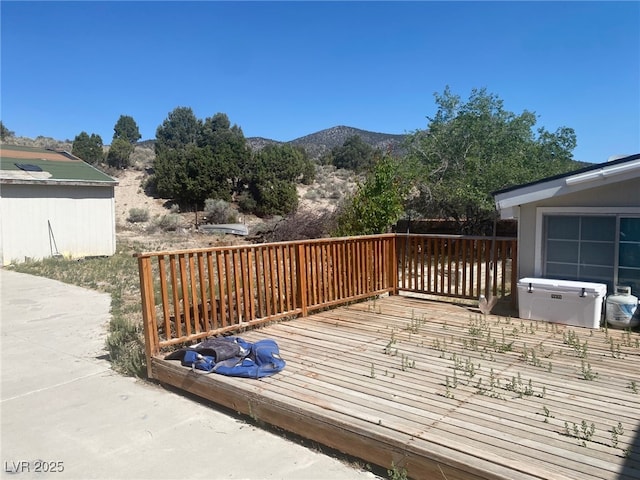 27 Carson Ct, Ely, NV 89301 - wooden terrace featuring a mountain view