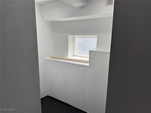27 Carson Ct, Ely, NV 89301 - detailed view of a textured wall