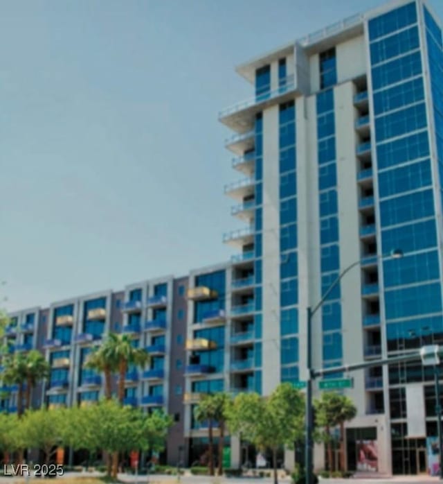 353 E Bonneville Ave Unit 503, Las Vegas, NV 89101 - photo 30