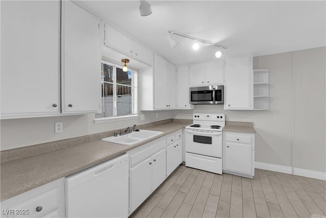 201 Pecos Way, Las Vegas, NV 89121 - photo 17