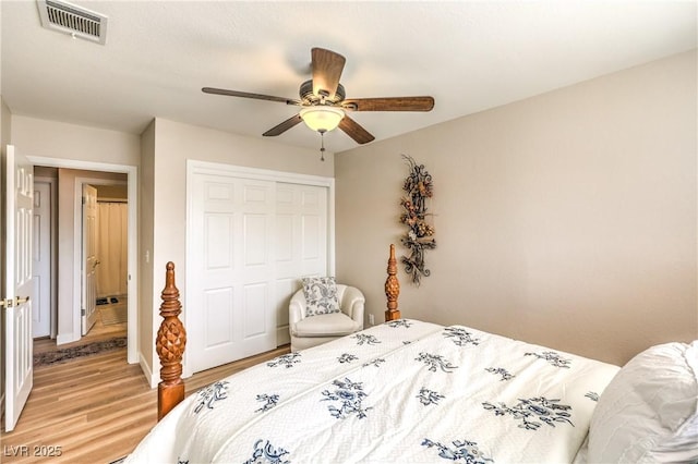 3324 Canyon Lake Dr, Las Vegas, NV 89117 - bedroom featuring light wood-style flooring, a closet, and ceiling fan
