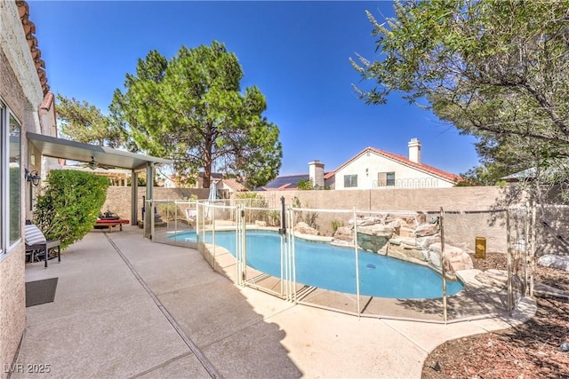 3324 Canyon Lake Dr, Las Vegas, NV 89117 - view of pool featuring a fenced backyard, a patio area, and a ceiling fan