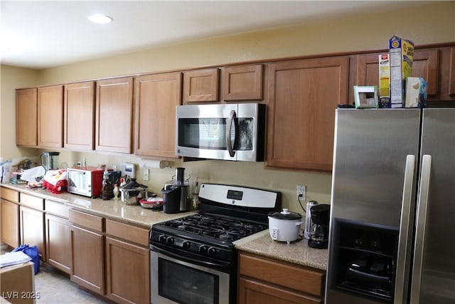 3237 Aiken St, North Las Vegas, NV 89032 - kitchen with stainless steel appliances and recessed lighting