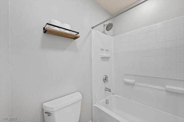 7012 Geese Gathering St, North Las Vegas, NV 89084 - full bath featuring toilet and washtub / shower combination