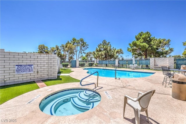 4770 Big Draw Dr, North Las Vegas, NV 89031 - community pool featuring a community hot tub and a patio area