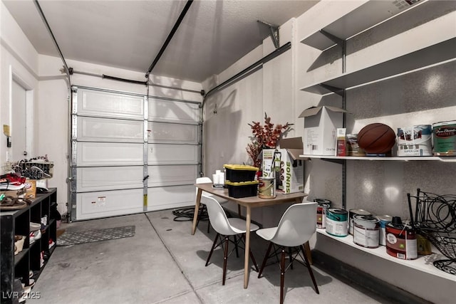 1739 Spanish Sky Ave, Las Vegas, NV 89183 - view of garage