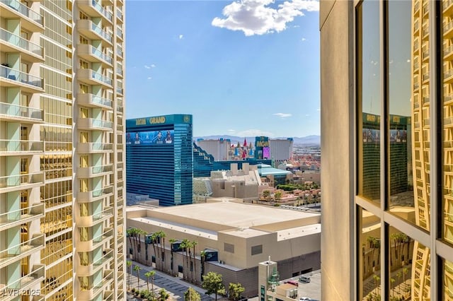 135 E Harmon Ave Unit 2002 & 2004, Las Vegas, NV 89109 - photo 17