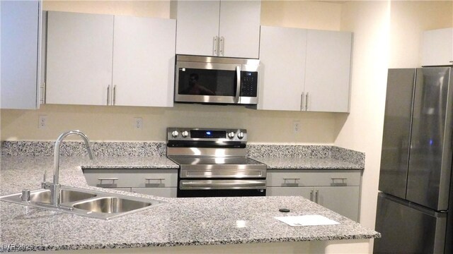 5672 Sapphire Shine Ave, Las Vegas, NV 89122 - photo 4