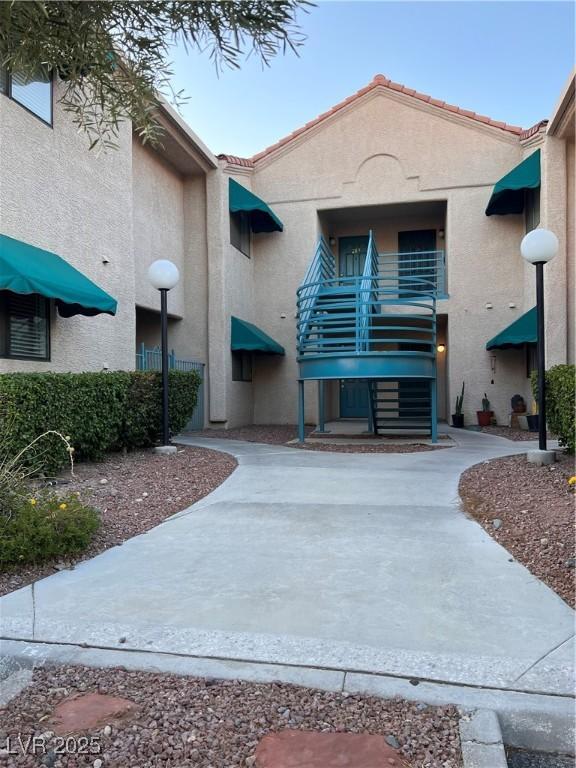 2220 Pinetop Ln Unit 203, Las Vegas, NV 89119 - photo 1