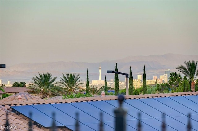 212 Florio Ct, Las Vegas, NV 89138 - view of swimming pool featuring a mountain view