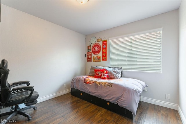 3024 Pier Harbor Dr, Las Vegas, NV 89117 - bedroom with hardwood / wood-style flooring and an office area