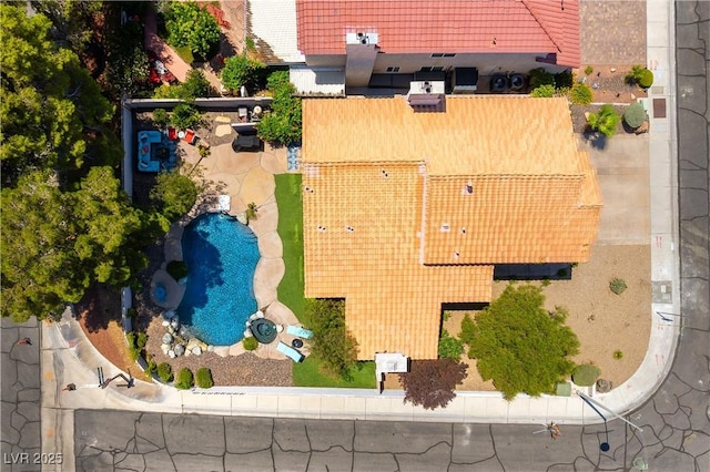 3024 Pier Harbor Dr, Las Vegas, NV 89117 - aerial view of property and surrounding area featuring a pool