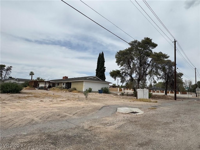2583 Emerald Ave, Las Vegas, NV 89120 - view of yard