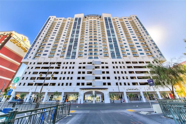 150 Las Vegas Blvd Unit 1115, Las Vegas, NV 89101 - view of apartment building / complex