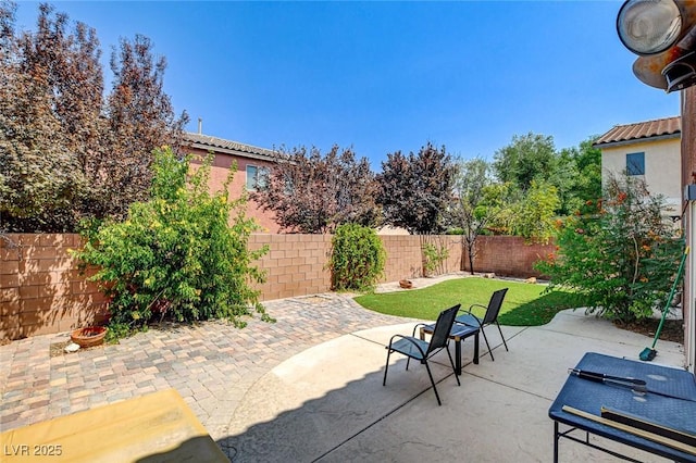 10628 Moss Lake St, Las Vegas, NV 89179 - photo 18