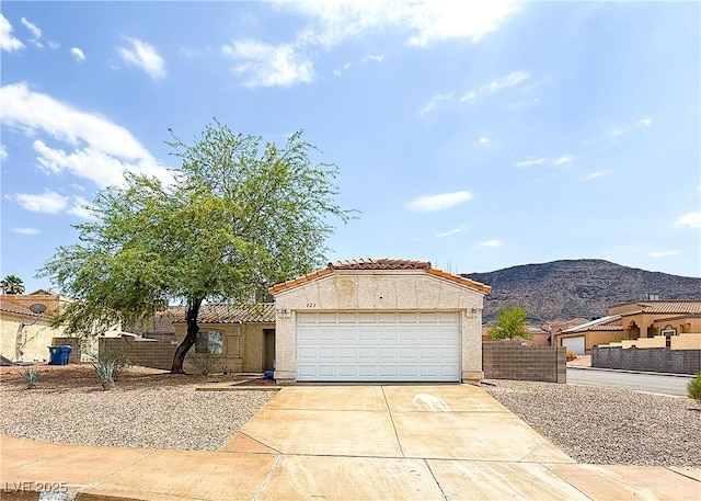 425 Nancy Dr, Henderson, NV 89015 - photo 1
