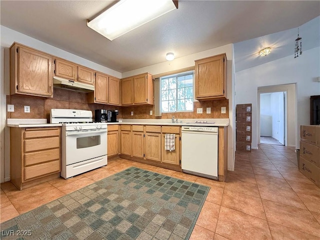 425 Nancy Dr, Henderson, NV 89015 - photo 4