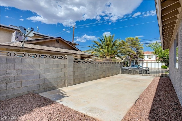 730 Arrowhead Trl, Henderson, NV 89002 - fenced backyard with a patio