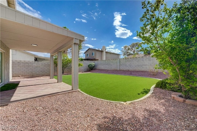 730 Arrowhead Trl, Henderson, NV 89002 - fenced backyard with a patio
